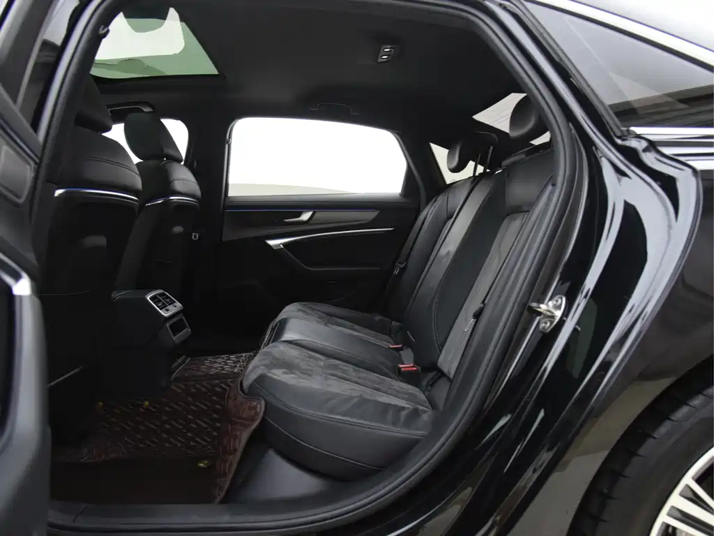 Audi A6L — миниатюра 6