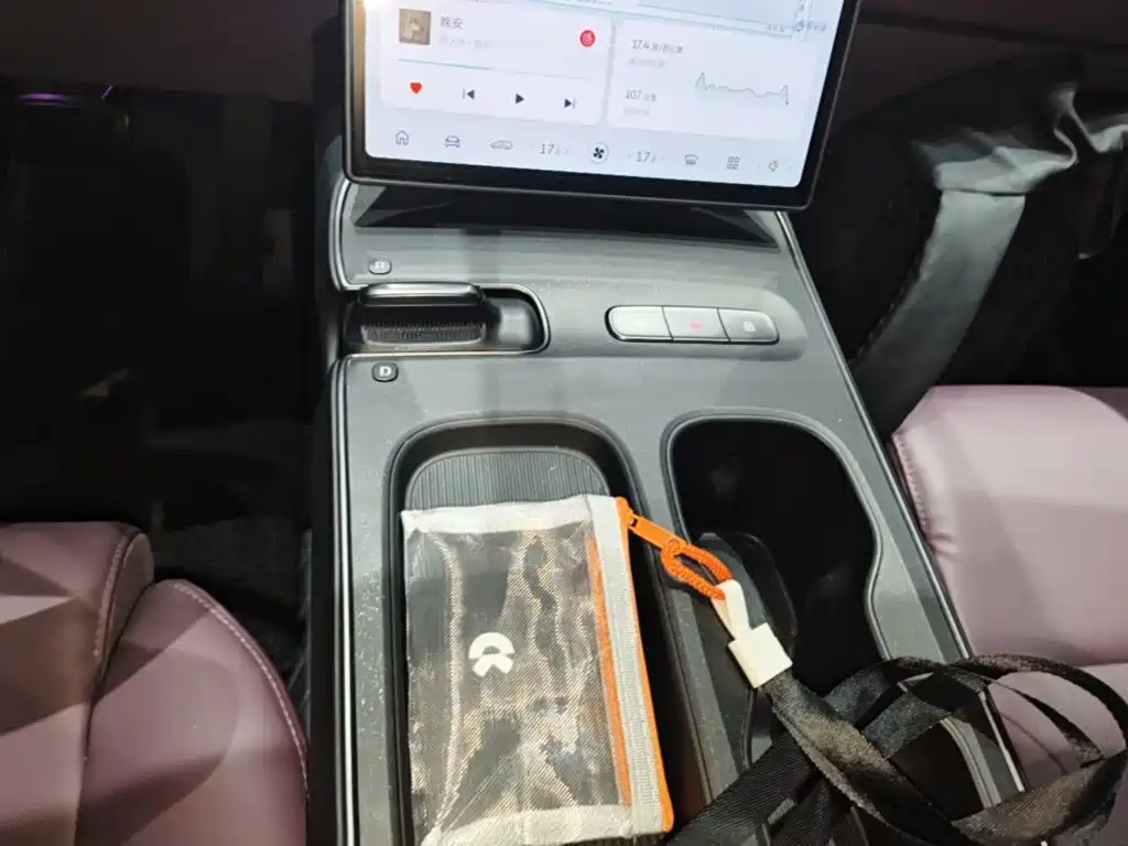 NIO ET5T — миниатюра 14