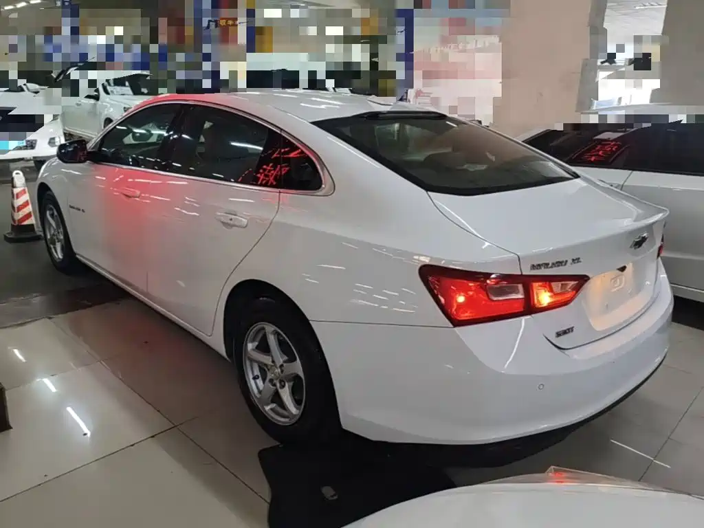 Chevrolet Malibu XL — миниатюра 5