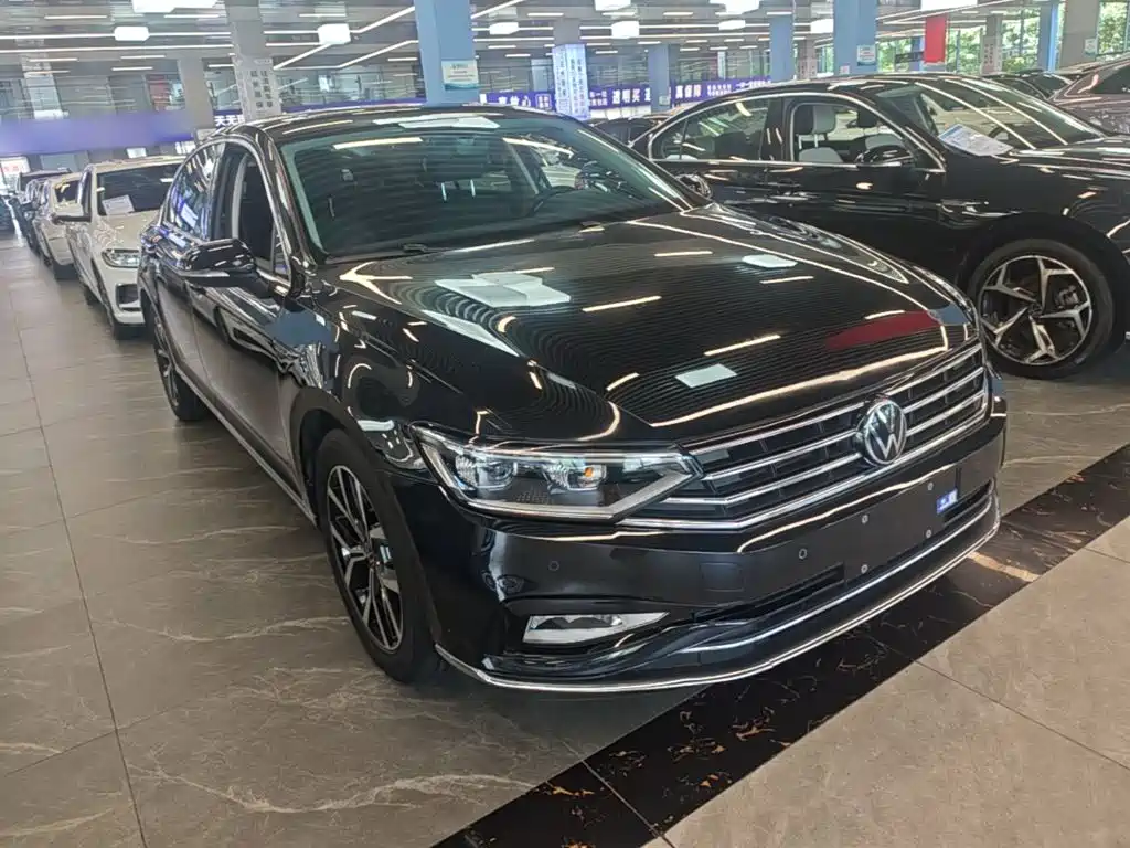Volkswagen Magotan 2020 330TSI DSG Lead