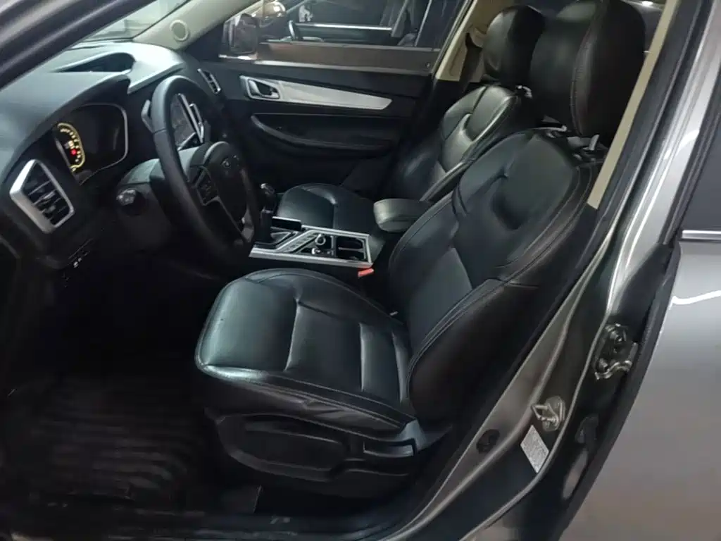 Geely Vision X6 — миниатюра 15
