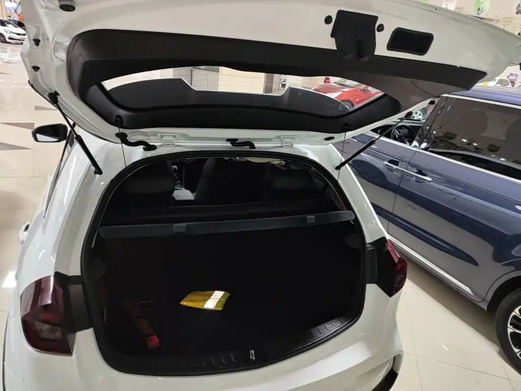 Geely Vision X3 — миниатюра 19