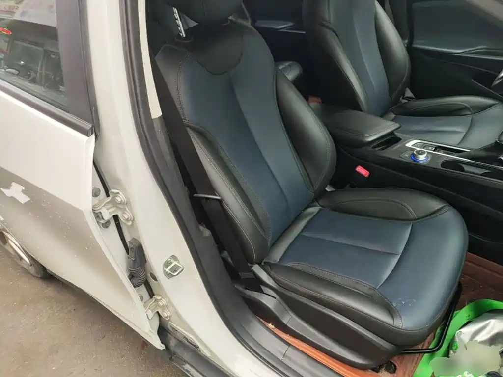 Buick Velite 6 — миниатюра 25