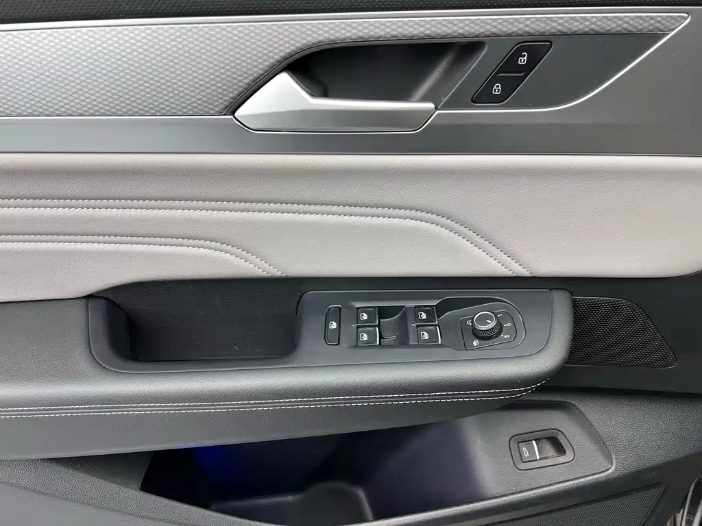 VOLKSWAGEN RANGE PATROL