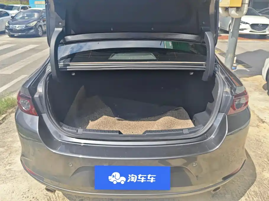 Mazda 3 Axela — миниатюра 4