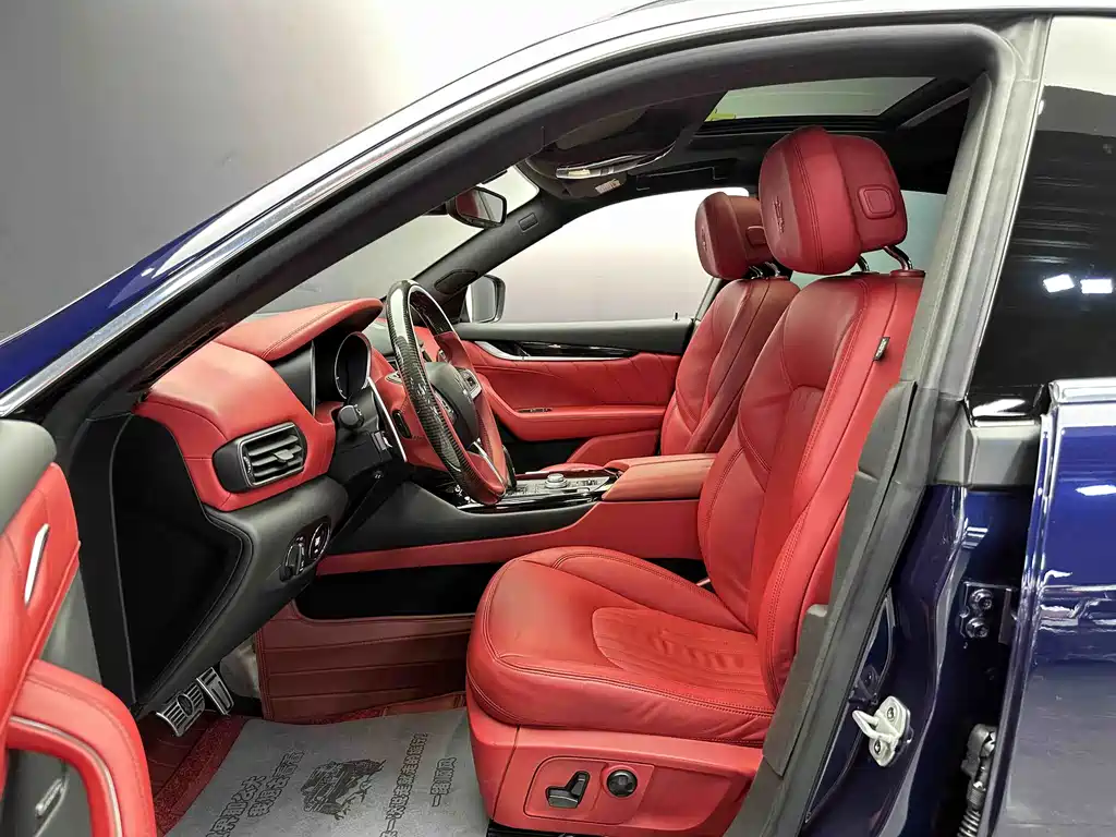 Maserati Levante 3.0T Standard Edition China V, фото 8