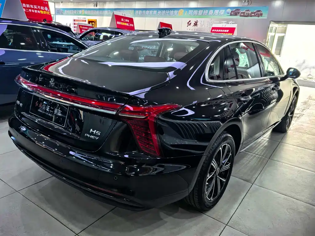 Hongqi Hongqi H5 PHEV — миниатюра 10