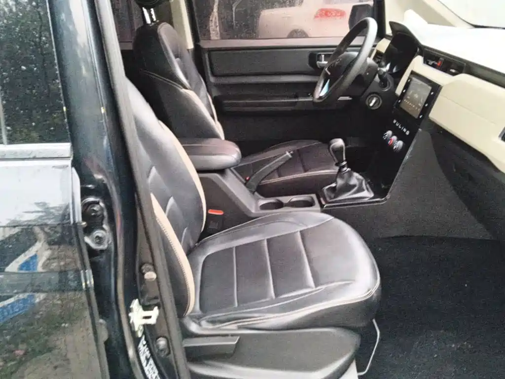 Wuling Hongguang PLUS — миниатюра 25