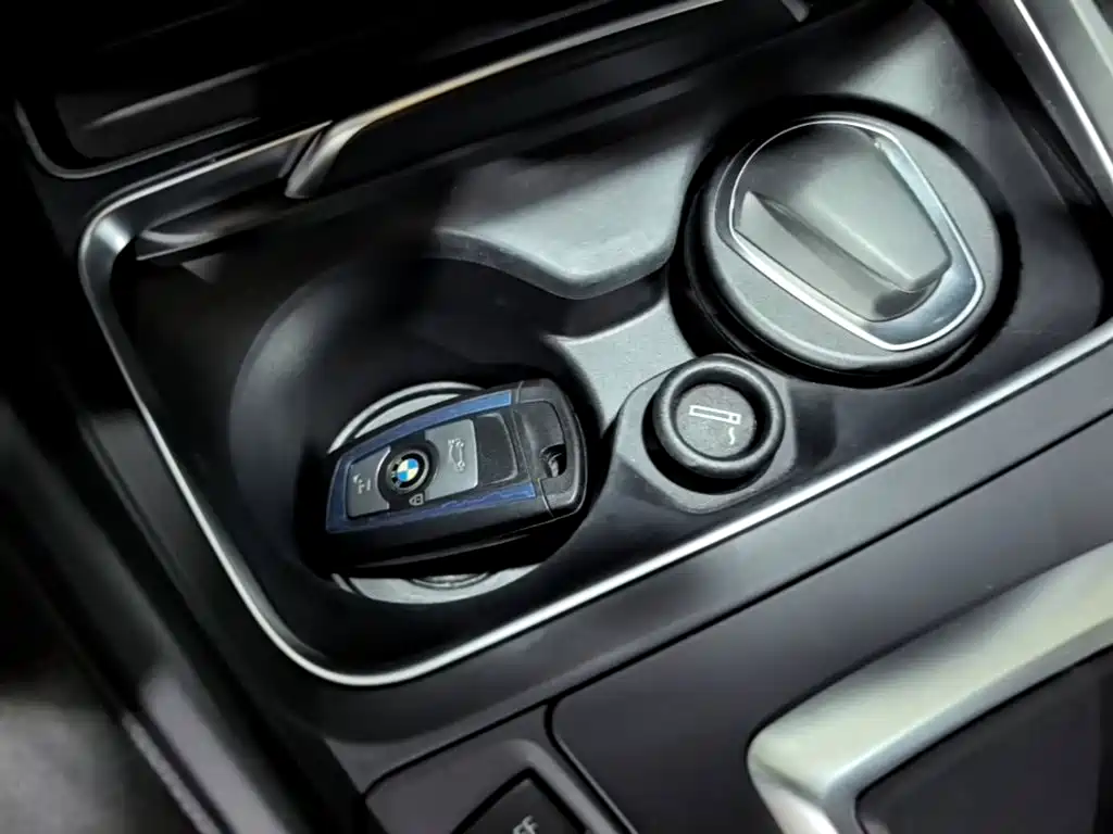 BMW 4 Series — миниатюра 5