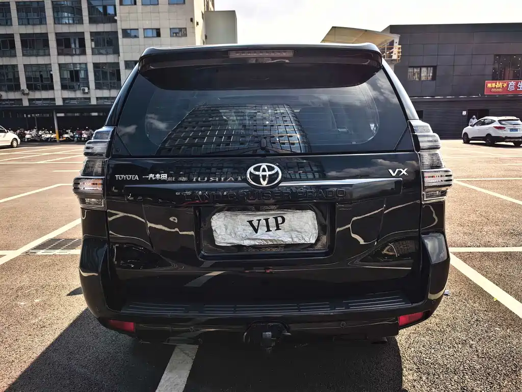 Toyota Land Cruiser Prado 2010 4.0L AT TX-L