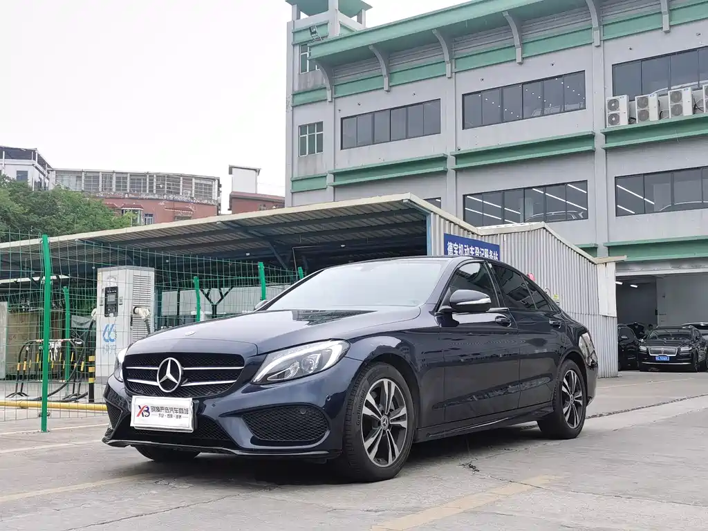 Mercedes-Benz C-Class 2018