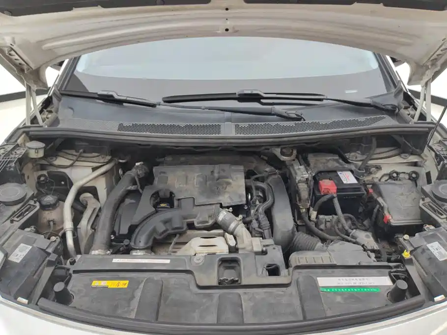 Peugeot 4008 — миниатюра 10