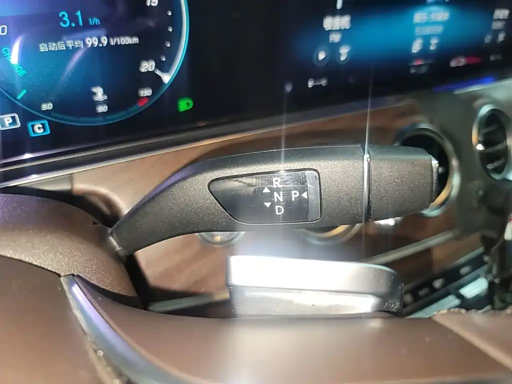 Mercedes-Benz E-Class — миниатюра 14