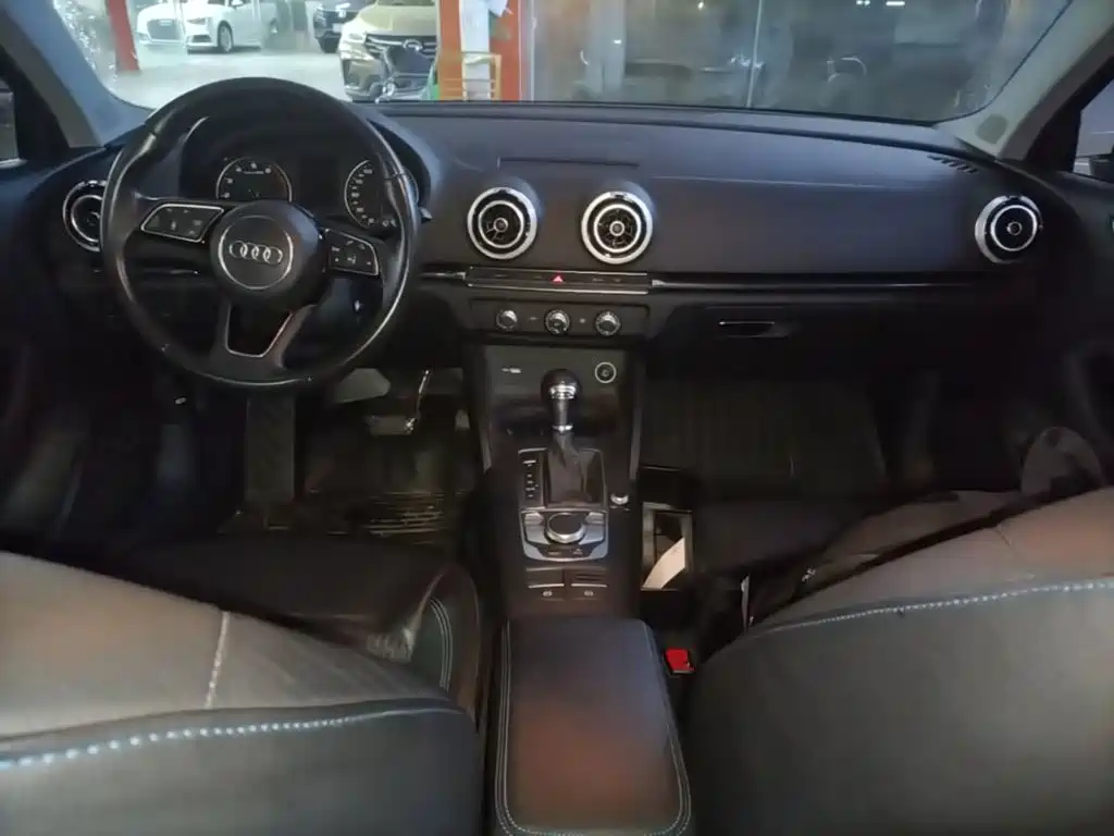 Audi A3 — миниатюра 10