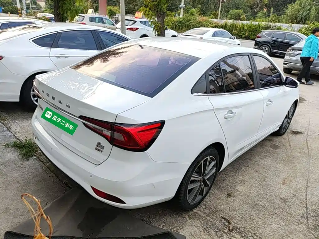 Roewe i5 — миниатюра 7
