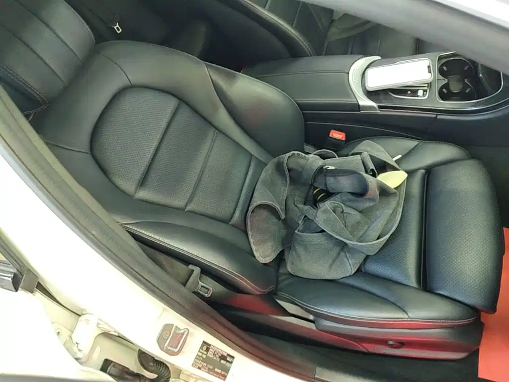 Mercedes-Benz C-Class — миниатюра 25