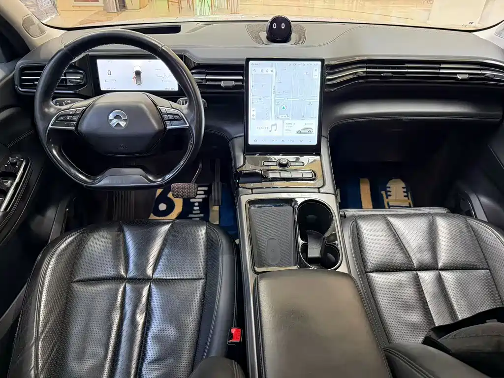 NIO NIO ES8