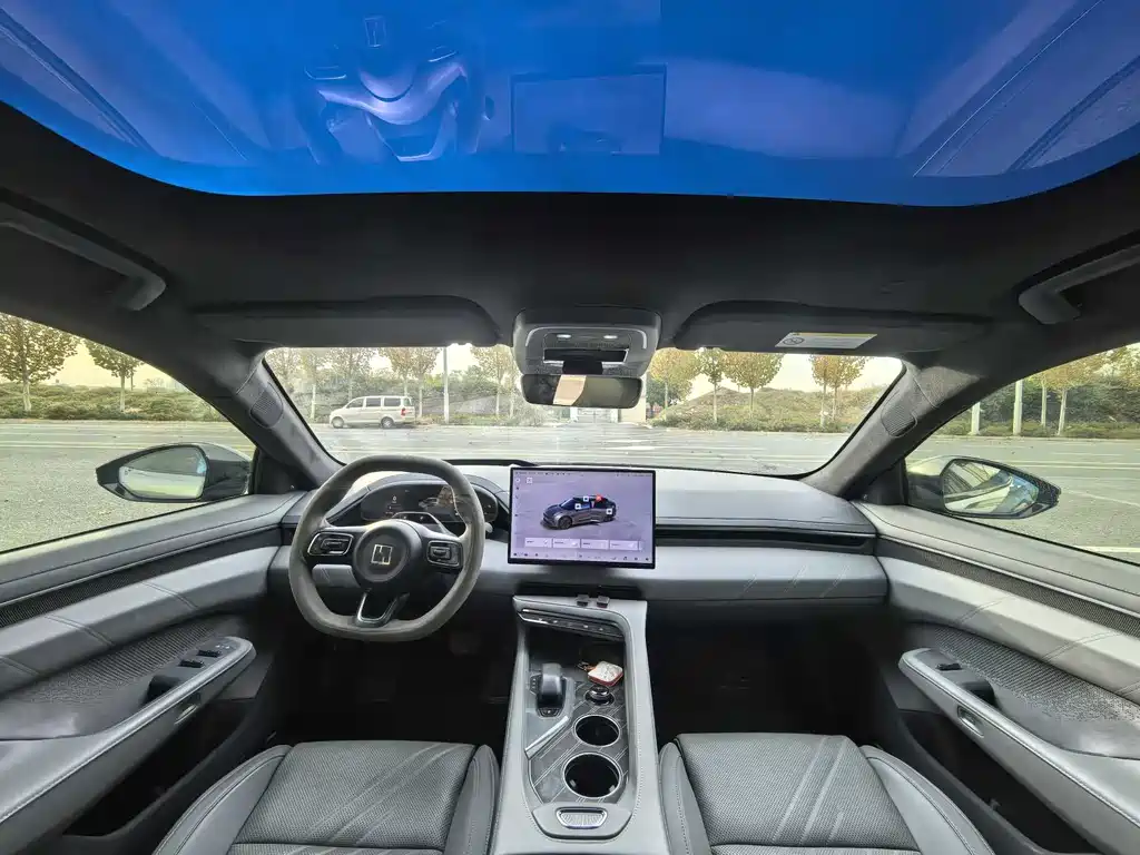 ZEEKR EXTREME KRYPTON 001