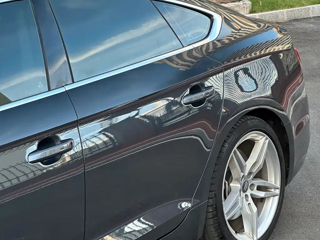 Audi A5 (Import) — миниатюра 11