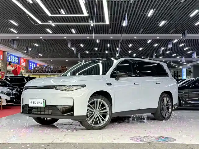 2025 Leapmotor C16