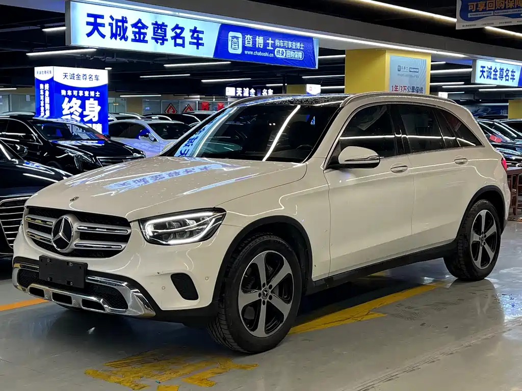 MERCEDES-BENZ GLC