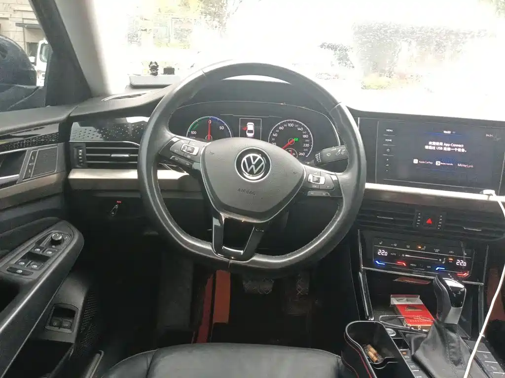 Volkswagen 帕萨特插电混动 — миниатюра 11