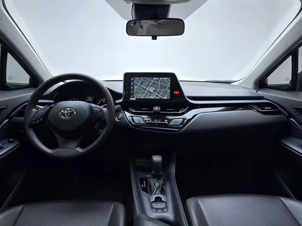 Toyota IZOA 2021 — фото 16