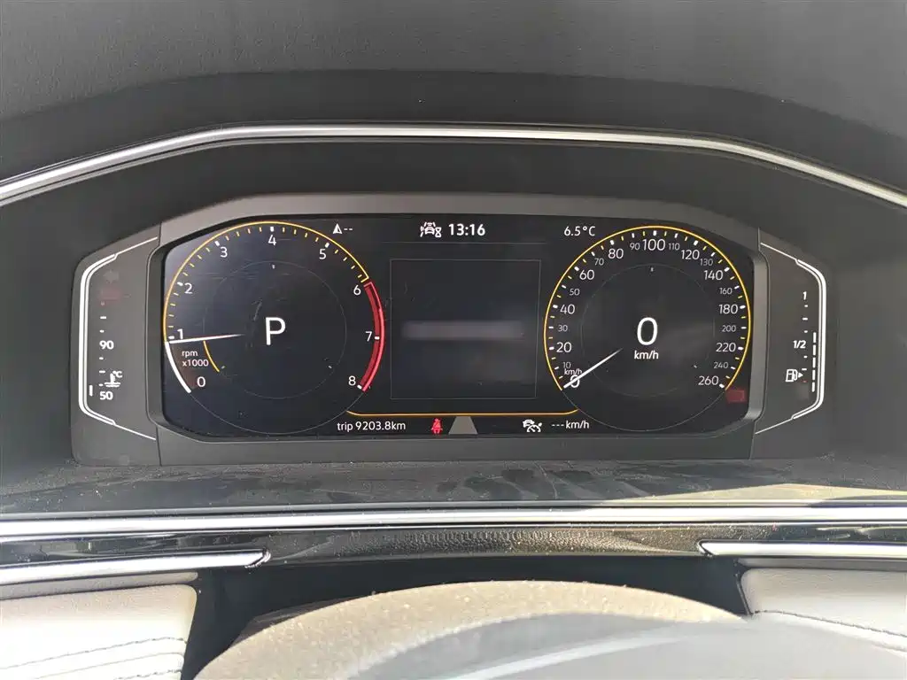 Volkswagen Tiguan L L 2022 330TSI AT Smart