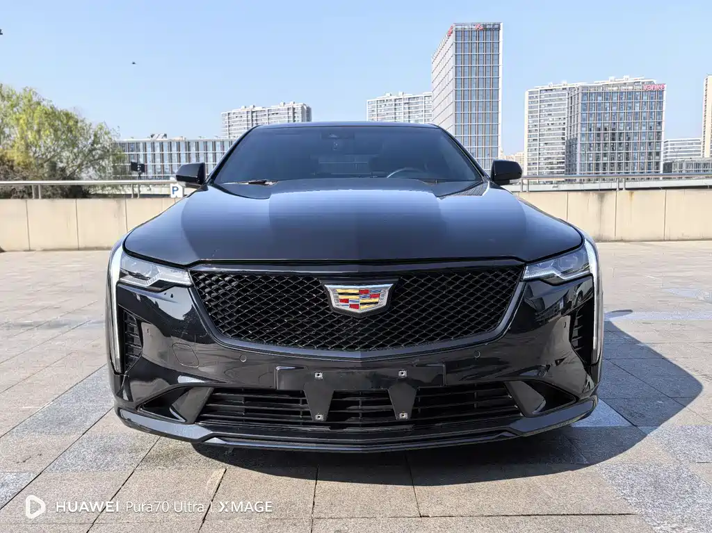 CADILLAC CT4
