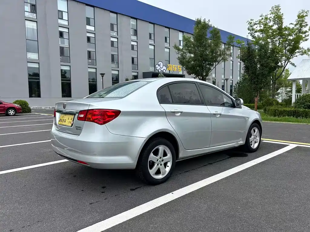 Roewe 350 — миниатюра 10