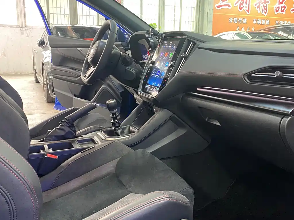 Subaru WRX — миниатюра 11