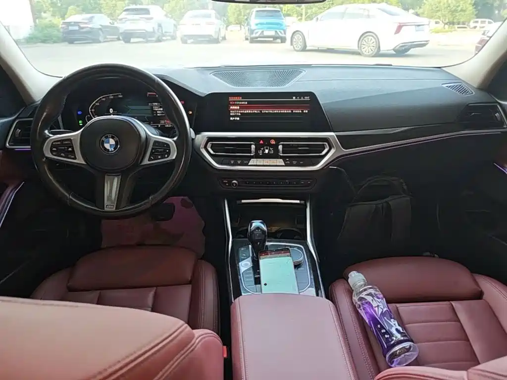BMW 3 Series — миниатюра 10