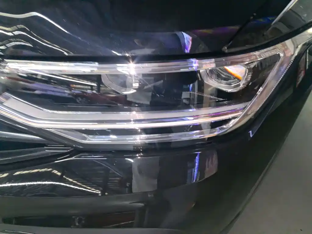 Volkswagen Tiguan L — миниатюра 18