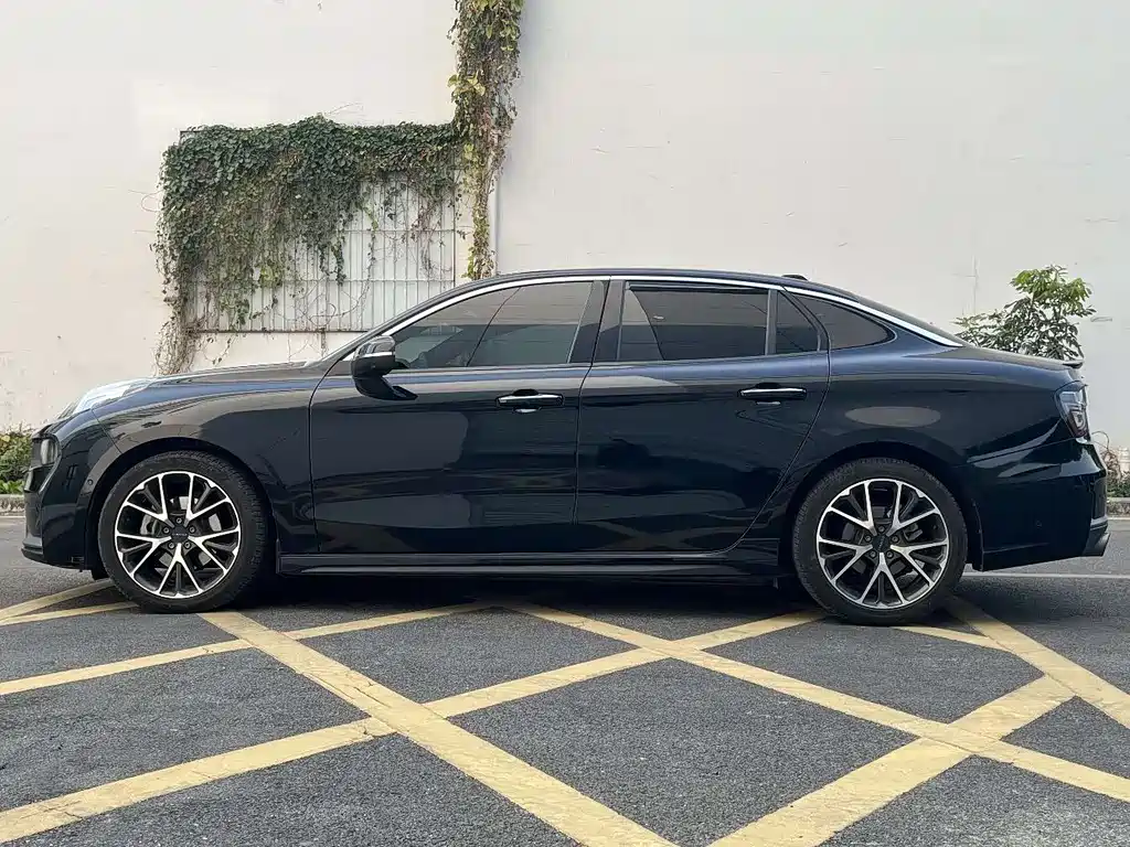 Lynk & Co 03 2018 1.5TD DCT Pro V