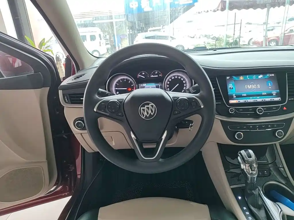 Buick Verano — миниатюра 11