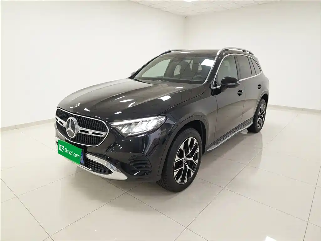 Mercedes-Benz GLC 2023
