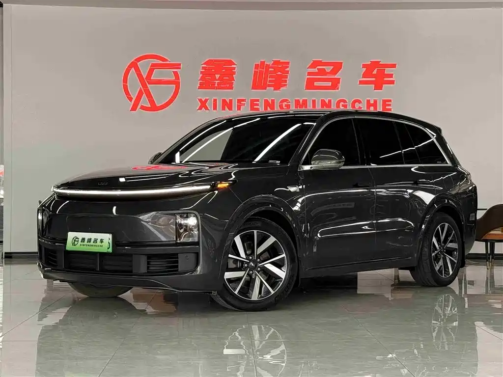 Li Auto Li L8 2024