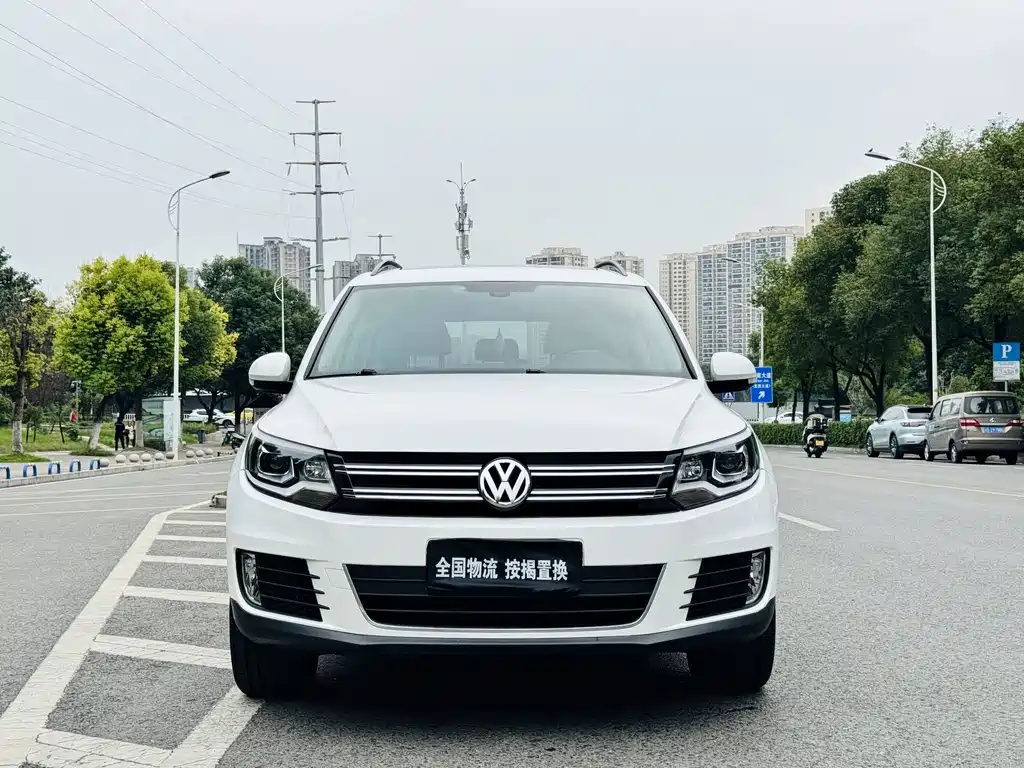 Volkswagen Tiguan — миниатюра 2