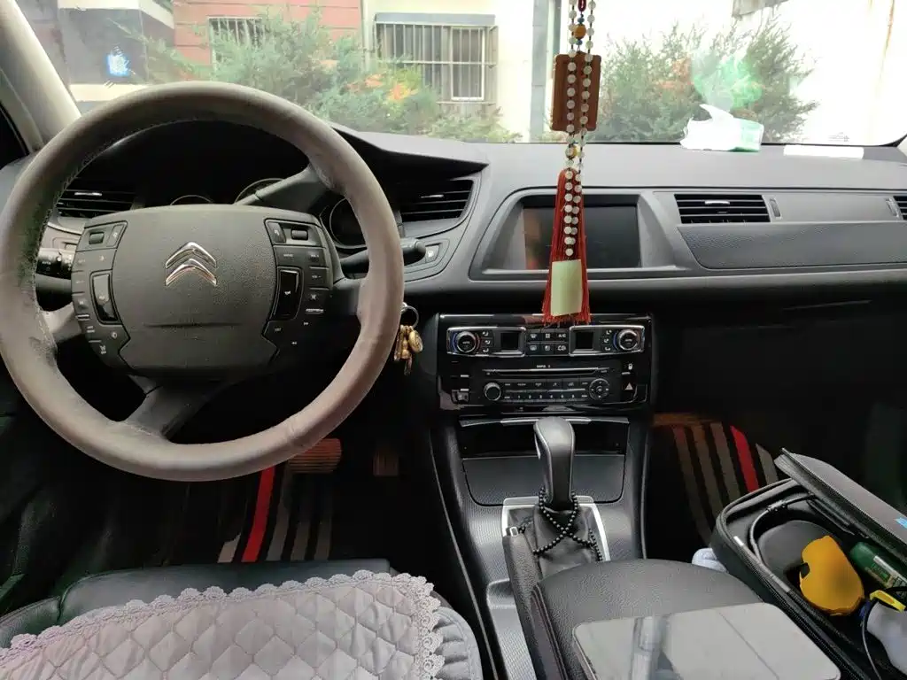 Citroen C5 — миниатюра 10