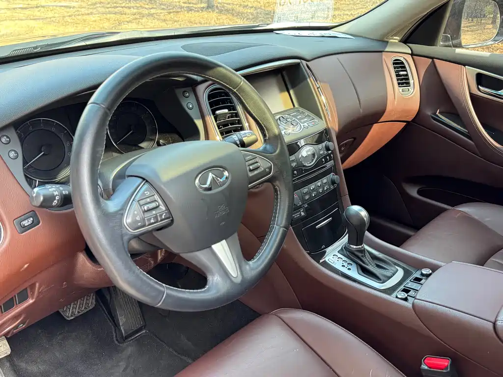 INFINITI QX50