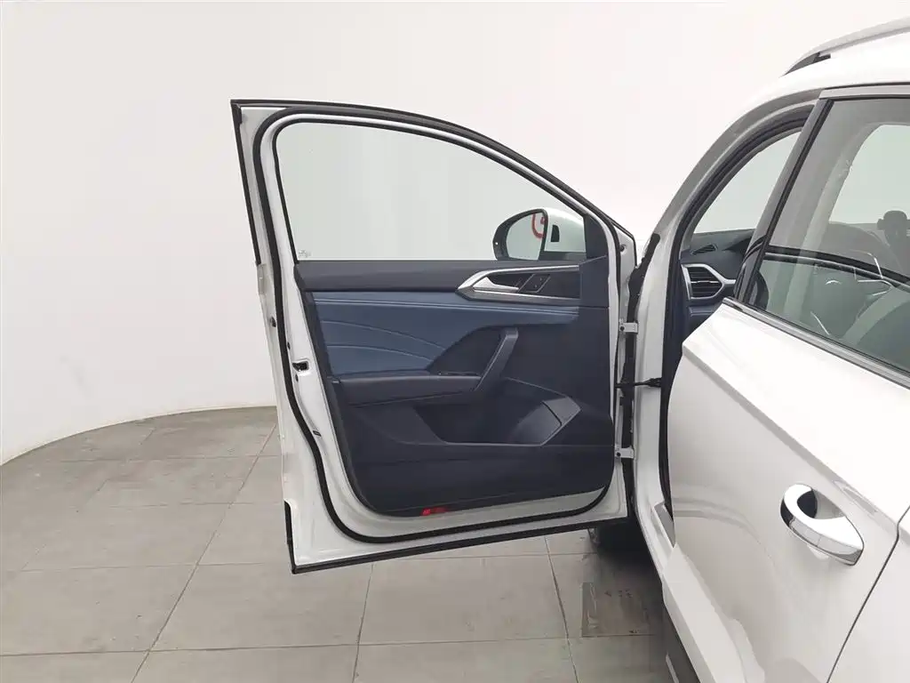 Volkswagen Tharu 2024 300TSI