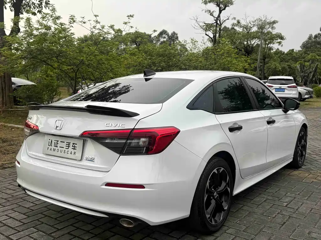 Honda Civic — миниатюра 22