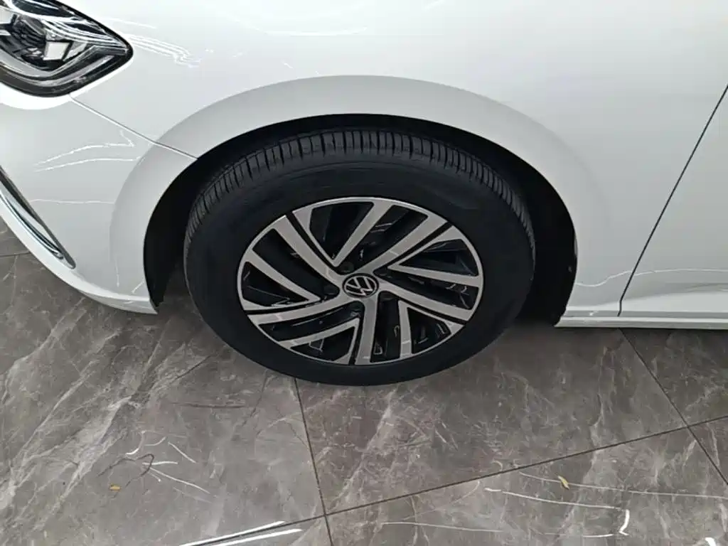 Volkswagen Lavida — миниатюра 23
