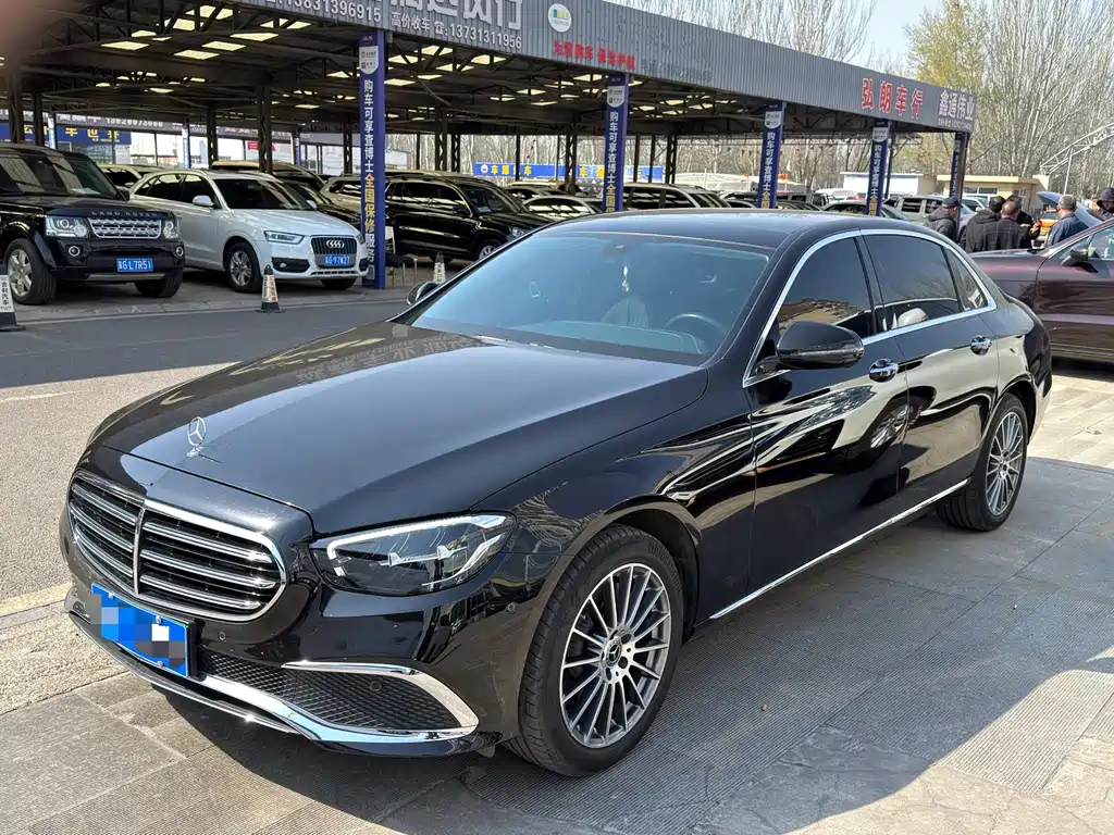 Mercedes-Benz E-Class 2023