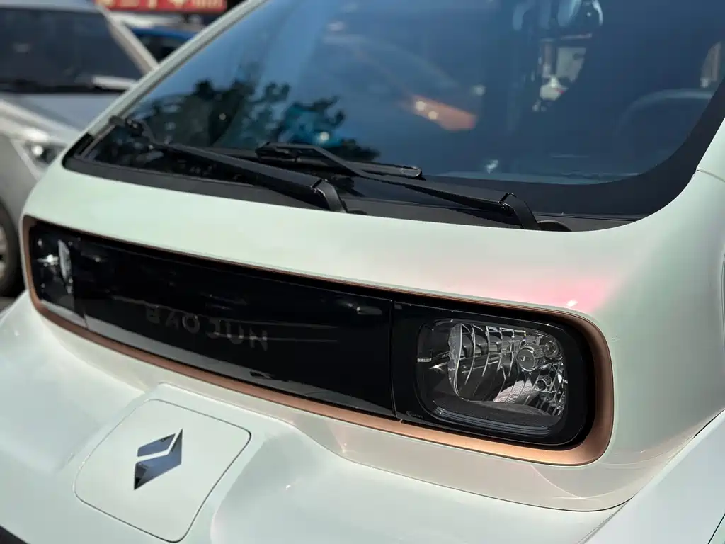 Baojun KiWi EV — миниатюра 15