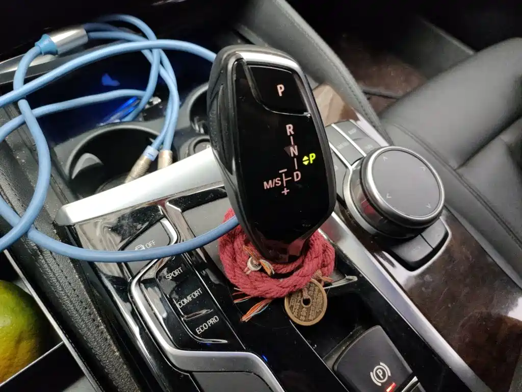 BMW 5 Series — миниатюра 15