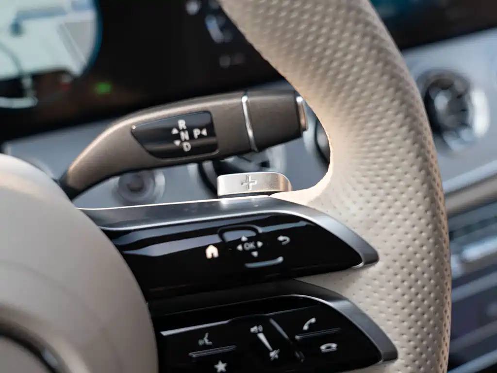 Mercedes-Benz E-Class (Import) — миниатюра 25