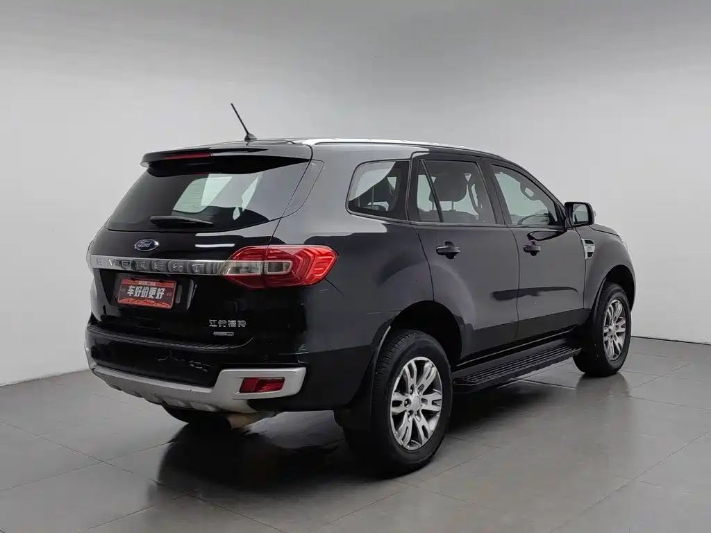 Ford Everest — миниатюра 2
