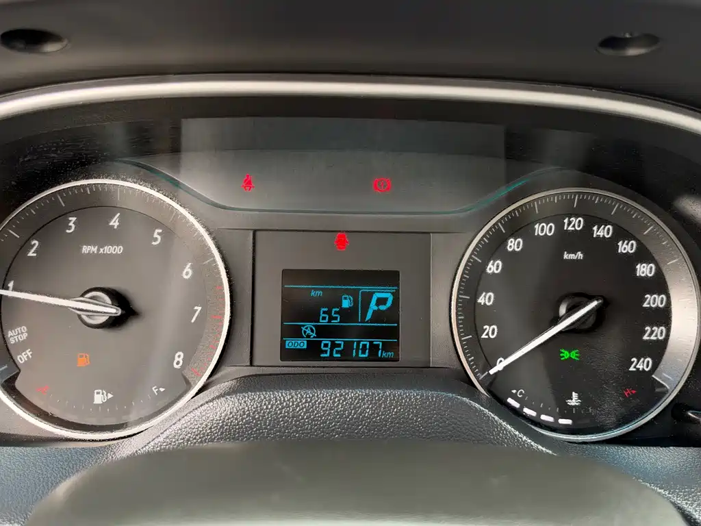 Buick Excelle — миниатюра 10