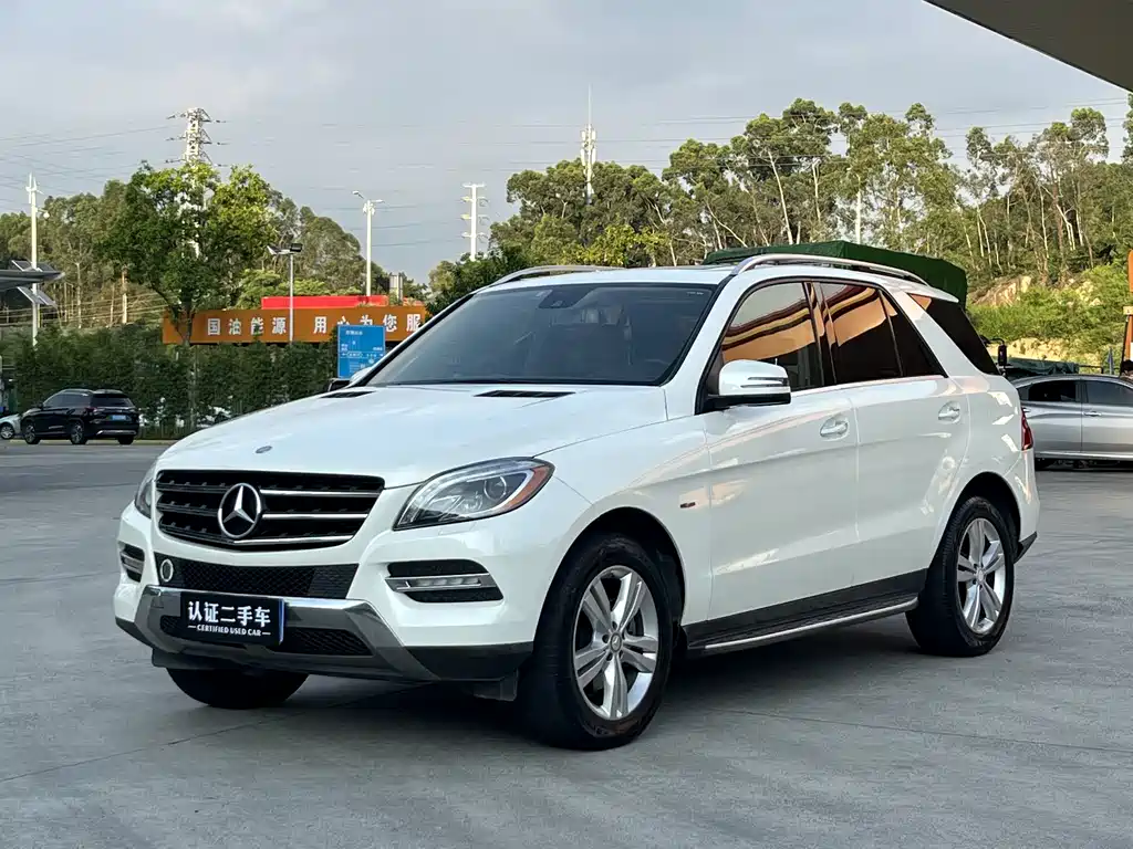 Mercedes-Benz M-Class 2013